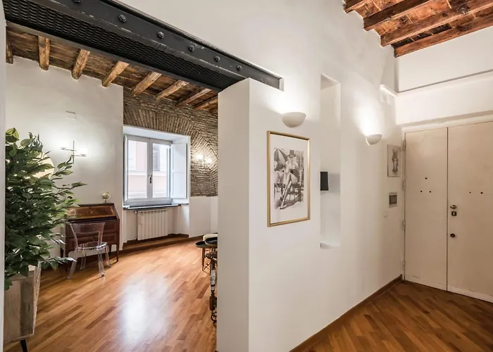 Apartmán The Rent - Characteristic Three-room Near Piazza Navona *